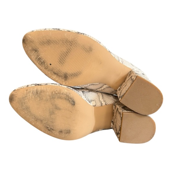 Steve Madden Women’s Ivory Snakeskin Vegan Leather Ankle Boots Size 8 - Picture 7 of 15